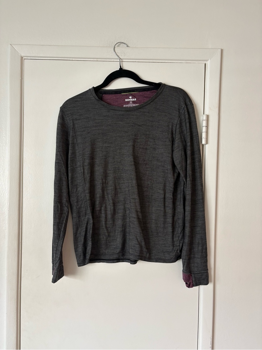 Bombas Men's Merino Wool Blend Crewneck Long Sleeve Tee in Charcoal Size M